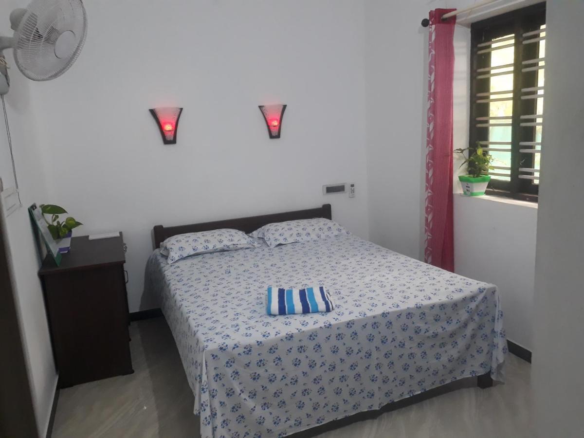 Marari Stella Vich Villa Homestay Turavur Bagian luar foto